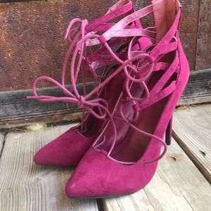 Charlotte Russe Stella Zip Back Heels Women size 8 🥳 Host Pick 🥳